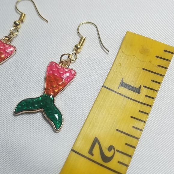 Mermaid Tail Earrings - Picture 6 of 6
